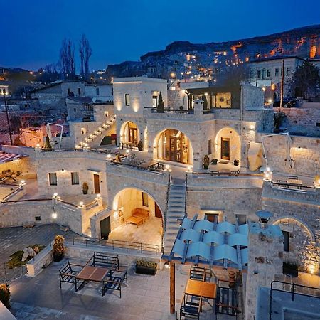 Solem Cave Suites أوروغوبْ المظهر الخارجي الصورة