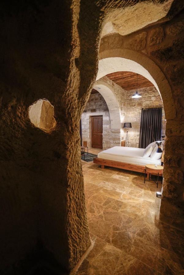 Solem Cave Suites أوروغوبْ المظهر الخارجي الصورة
