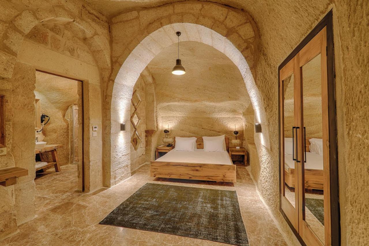 Solem Cave Suites أوروغوبْ المظهر الخارجي الصورة