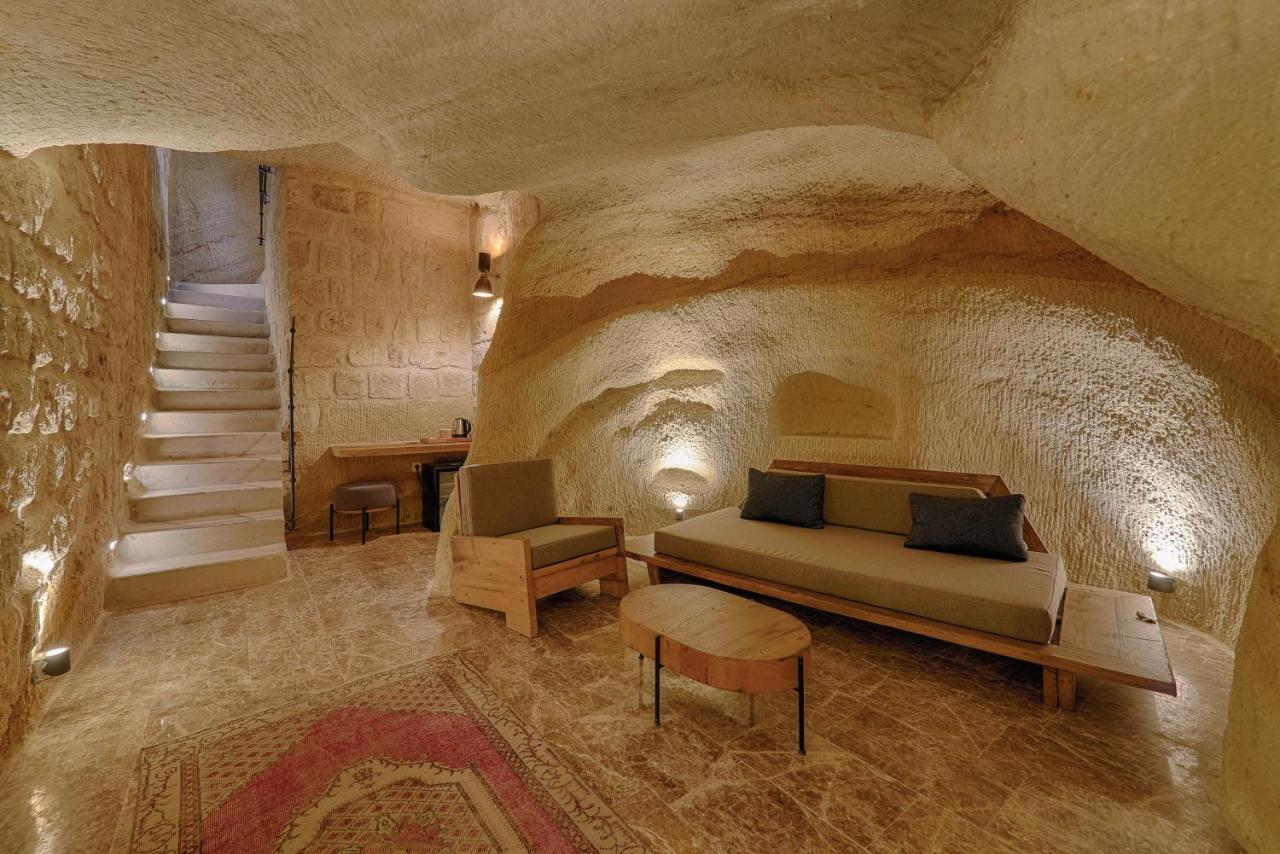Solem Cave Suites أوروغوبْ المظهر الخارجي الصورة