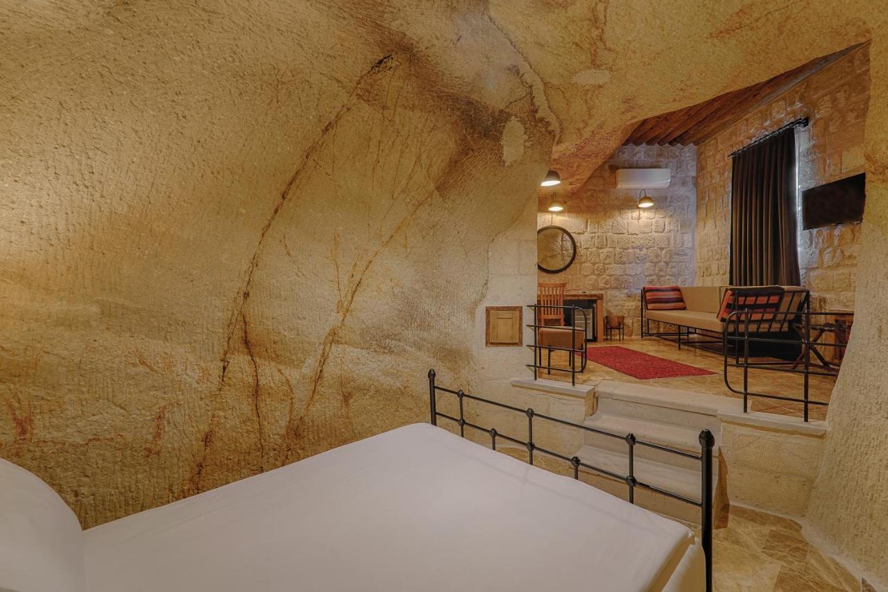 Solem Cave Suites أوروغوبْ المظهر الخارجي الصورة