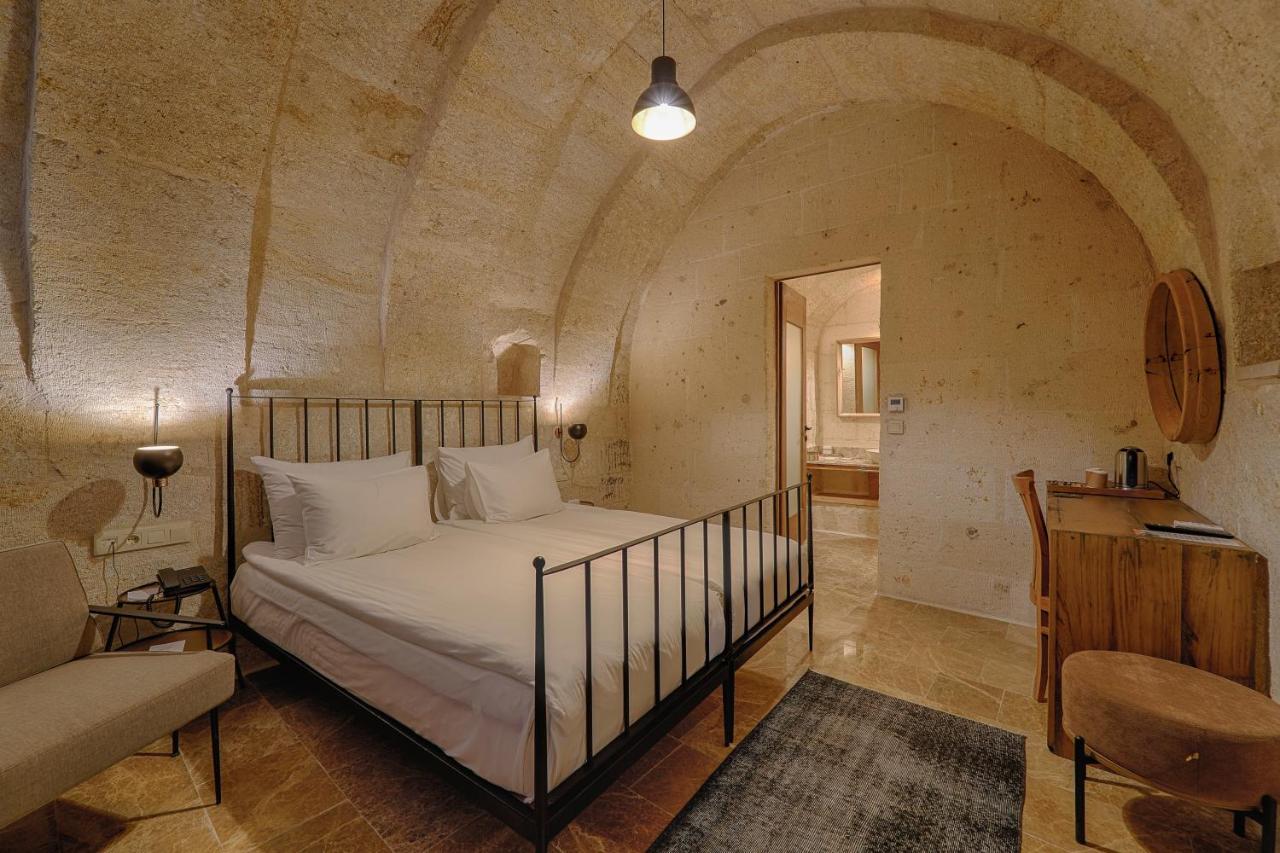 Solem Cave Suites أوروغوبْ المظهر الخارجي الصورة