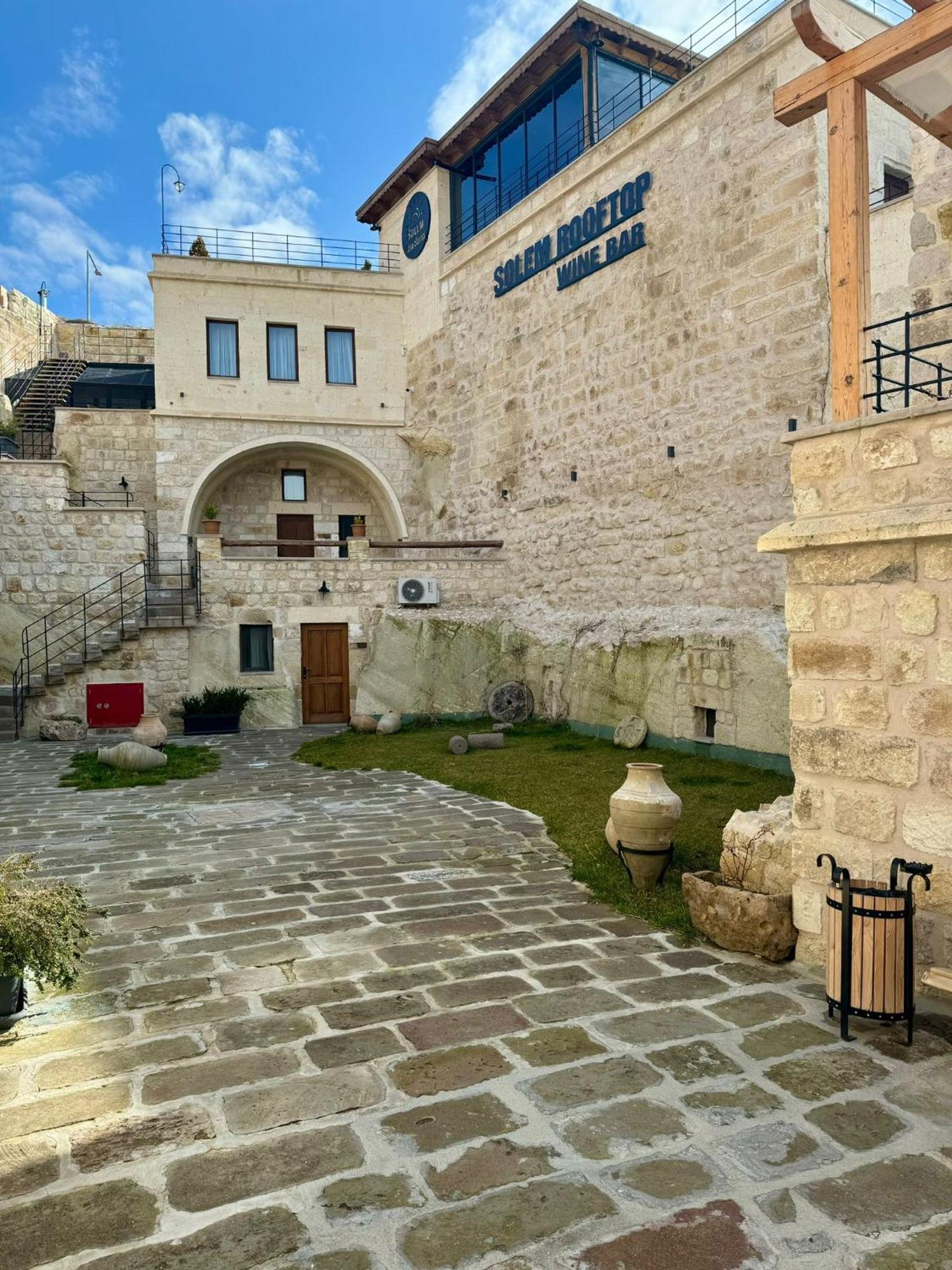 Solem Cave Suites أوروغوبْ المظهر الخارجي الصورة